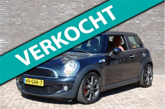 Mini Mini Cooper - John Works 1.6 S 1.6T 211pk NL-auto Leer Lmv Cruise/Climate control - 1