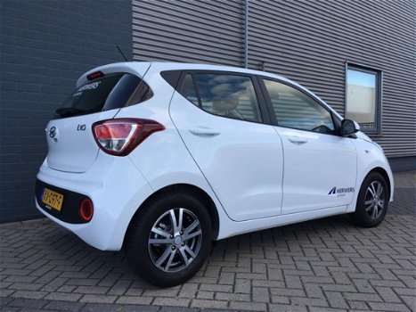 Hyundai i10 - 1.0i Comfort (Cruise / Bluetooth / Airco) - 1