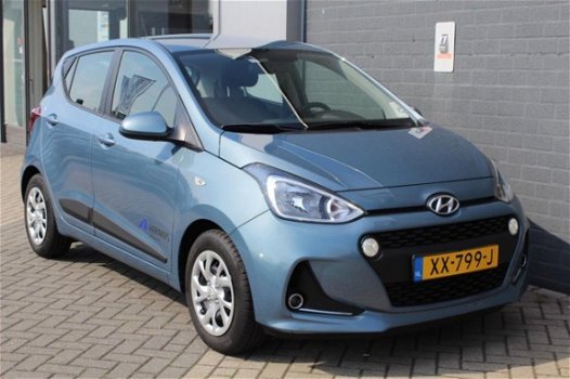 Hyundai i10 - 1.0i Comfort Smart Pack (Navigatie / Cruise / PDC / Armsteun) - 1