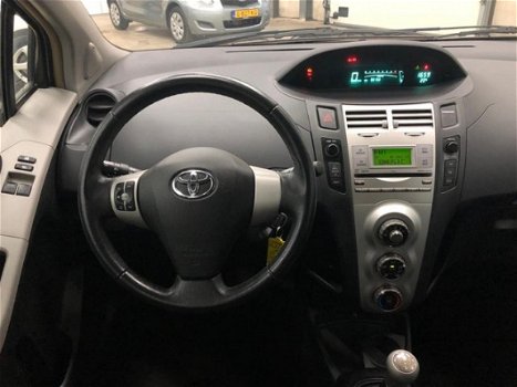 Toyota Yaris - 1.3 VVTi Cool NAP 5drs airco parkeersensor - 1
