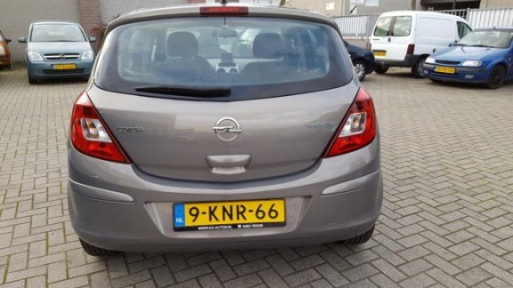 Opel Corsa - 1.3 CDTi EcoFlex S/S Cosmo -ZUINIGE DIESEL AUTO -APK : 22-07-2020 - Met Distributiekett - 1