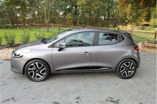 Renault Clio - 0.9 TCe Iconic Navi/cruise - 1
