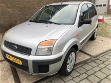 Ford Fusion - 1.4-16 COOL en SOUND AIRCO