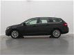 Peugeot 308 SW - 1.2 110pk Allure | Navigatie | Panoramadak | Parkeersensoren | Lm velgen | - 1 - Thumbnail