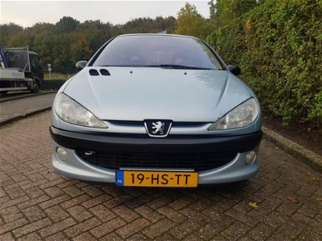 Peugeot 206 - 1.4 XS Climate APK t/m 18-10-2020 - 1