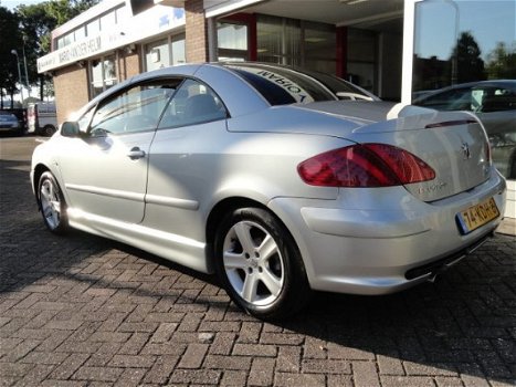 Peugeot 307 CC - 2.0 16V - 1