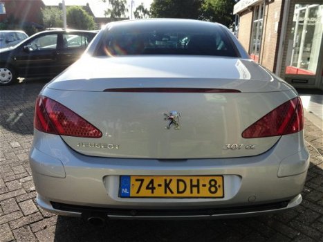 Peugeot 307 CC - 2.0 16V - 1