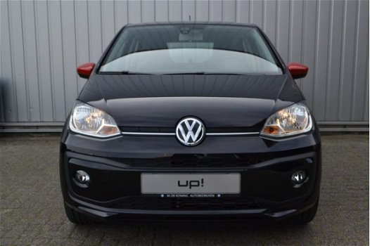 Volkswagen Up! - 1.0/60pk high up · Beats Audio · Lichtmetalen velgen · Stuur multifunctioneel - 1