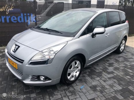 Peugeot 5008 - 1.6 VTi 7 Persoon, Panomadak, Navi 150 dkm bj12 - 1