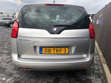 Peugeot 5008 - 1.6 VTi 7 Persoon, Panomadak, Navi 150 dkm bj12 - 1