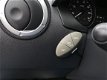 Dacia Logan MCV - 1.6 MPI Aniversare - Airco / Cruise Control / Trekhaak / BJ 2012 - 1 - Thumbnail