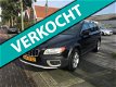 Volvo XC70 - 2.4 D5 Summum / automaat / xenon / parkeersensoren - 1 - Thumbnail