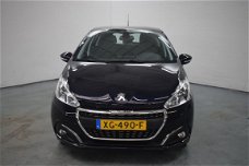 Peugeot 208 - 1.2 82pk Signature | NAV | PDC | Cruise | Middenarmsteun