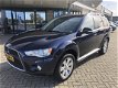 Mitsubishi Outlander - 2.0 Edition One, Trekhaak, 18-LM, Clima, Parrot - 1 - Thumbnail