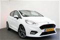 Ford Fiesta - 1.0 EcoBoost 100 PK ST-Line | Clima | Navigatie | Parkeersensoren | - 1 - Thumbnail