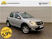 Dacia Sandero - TCe 90pk Stepway Lauréate Navig., Airco, Trekhaak, 16'' Lichtm. velg - 1 - Thumbnail