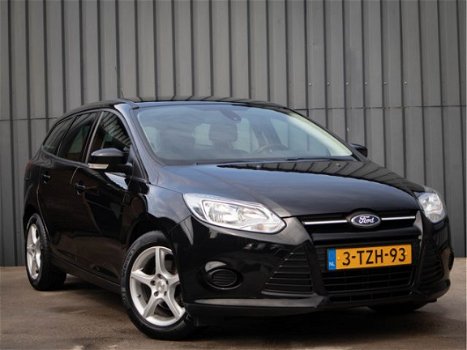 Ford Focus Wagon - 1.6 TDCI L-Trend, Navigatie, PDC, Airco, 16'' LMV, Cruise, NL-Auto - 1