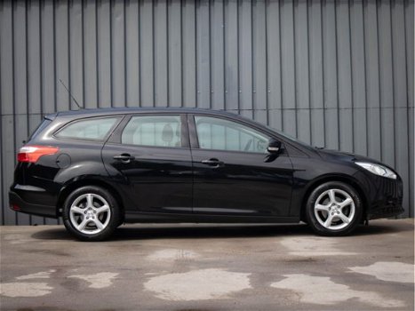 Ford Focus Wagon - 1.6 TDCI L-Trend, Navigatie, PDC, Airco, 16'' LMV, Cruise, NL-Auto - 1