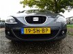 Seat Leon - 1.6 Reference Met Airco + Cruise Nu € 3.499, - Nieuwe APK - 1 - Thumbnail