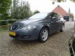 Seat Leon - 1.6 Reference Met Airco + Cruise Nu € 3.499, - Nieuwe APK - 1 - Thumbnail