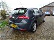 Seat Leon - 1.6 Reference Met Airco + Cruise Nu € 3.499, - Nieuwe APK - 1 - Thumbnail