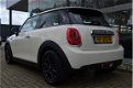 Mini Mini Cooper - F56 1.2 102pk Wired, NL Auto, 1e Eig, Wit, Navi Kleur, Airco, Cruise, Chroom, Uit - 1 - Thumbnail