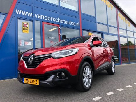 Renault Kadjar - 1.2TCe 130pk 6-bak Intens Navi Led Airco(ECC) 2x vanaf - 1