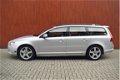 Volvo V70 - 2.5 FT R-Design-231PK-18 inch-Sportleer-Trekhaak - 1 - Thumbnail