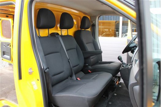Renault Trafic - 1.6 dCi T29 L1H1 Turbo2 Energy 1e Eig Airco Cruise Trekhaak Navigatie 3 Persoons - 1