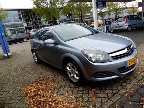 Opel Astra GTC - 1.6 Sport hele mooi astra GTC - 1