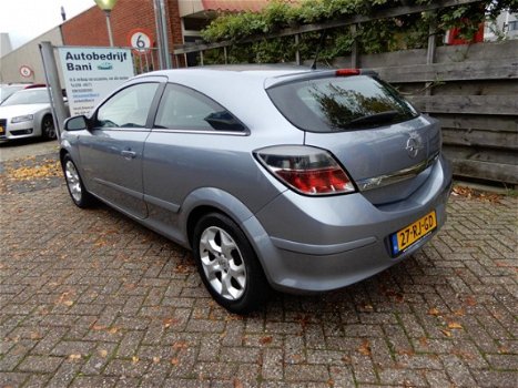 Opel Astra GTC - 1.6 Sport hele mooi astra GTC - 1