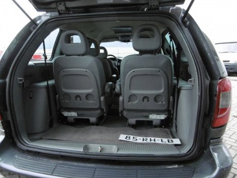 Chrysler Voyager - 2.4i SE Luxe - 1