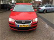 Volkswagen Touran - 1.9 TDI Comfortline Business / Automaat / Airco / Cruise Control / 2008 / NAP / - 1 - Thumbnail