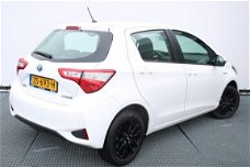 Toyota Yaris - 1.5 Hybrid Active Limited, Stoelverwarming, Zwarte velgen