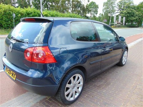 Volkswagen Golf - 1.9 TDI HIGHLINE Airco / Groot Navi / Dvd / Cruise / Lm Velgen Recent onderhoud ge - 1