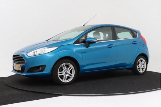 Ford Fiesta - 1.0 EcoBoost Titanium 101 pk | Navigatie | Parkeersensoren | Climate Control - 1