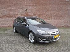 Opel Astra Sports Tourer - 1.4 Turbo Cosmo