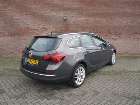 Opel Astra Sports Tourer - 1.4 Turbo Cosmo - 1