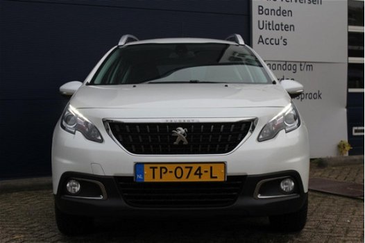 Peugeot 2008 - 1.2 PureTech 130pk Active NAVI l AIRCO l LMV l TREKHAAKACTIE - 1