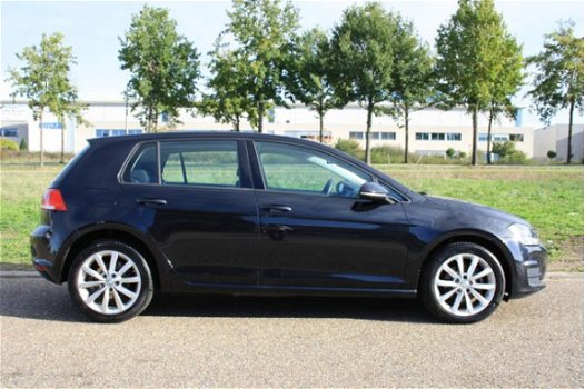 Volkswagen Golf - 1.6 TDI Trendline Stoelverwarming 5 DRS Climatronic Weinig KM - 1