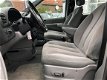 Chrysler Voyager - 2.8 CRD AUT. SE LUXE CLIMA PDC NAVI - 1 - Thumbnail