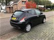 Lancia Y(psilon) - 0.9 TwinAir Gold /AUTOMAAT/PDC/AIRCO/ - 1 - Thumbnail