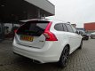 Volvo V60 - D5 Twin Engine Special Edition Hybrid Technology Line - 1 - Thumbnail