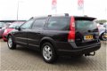 Volvo XC70 - 2.4 D5 AWD Geartronic | SCHUIFDAK | LEER | TOPSTAAT - 1 - Thumbnail