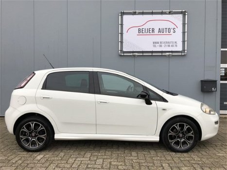 Fiat Punto Evo - 0.9 TwinAir Racing Climate/16inch/PDC achter - 1