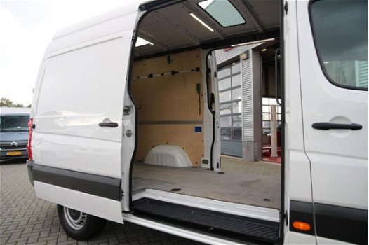 Volkswagen Crafter - 35 2.0 TDI 163 / 164 | 2x Schuifdeur | Dakruiten in laadruimte | Standkachel | - 1