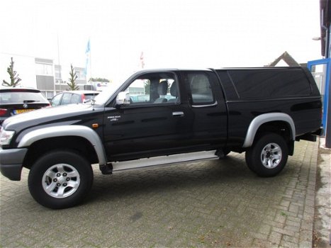 Toyota HiLux - 2.5 D4-D 100 Xtra AIRCO, TREKHAAK, LUCHTVERING - 1