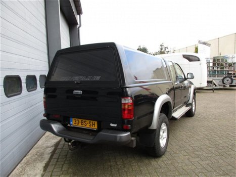 Toyota HiLux - 2.5 D4-D 100 Xtra AIRCO, TREKHAAK, LUCHTVERING - 1