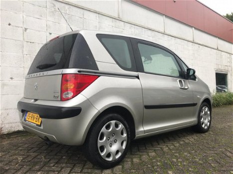 Peugeot 1007 - 1.4 Gentry Automaat NAP APK Airco Flippers Elektrische Pakket - 1