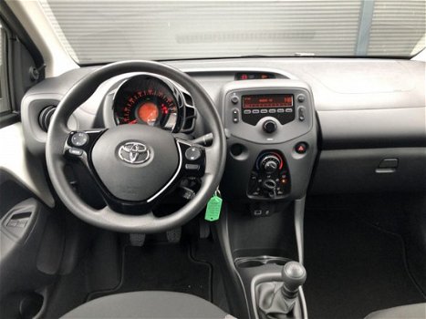 Toyota Aygo - 1.0 VVT-i x-fun | Airco | Centrale deurvergrendeling | ACTIE | - 1